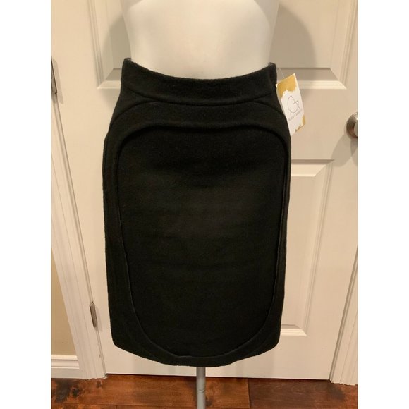 Fendi Black Felted 100% Felted Wool Pencil Skirt, Size 6 (US) 40 (IT)
